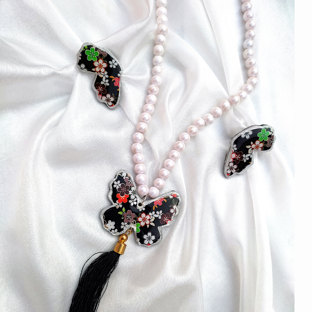 Butterfly Floral Design with Pearl Jewelry Set | Handmade Polymer Clay Necklace by trendyhac